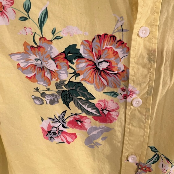 **LIKE NEW** PacSun Floral Button-Down M - Picture 3 of 4